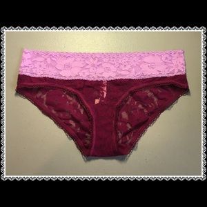 ❤️Floral Lace Hiphugger Panty❤️